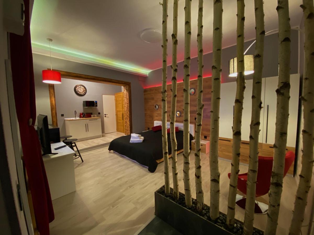 Апартаменты Koa - Inside Old Town Брашов Экстерьер фото
