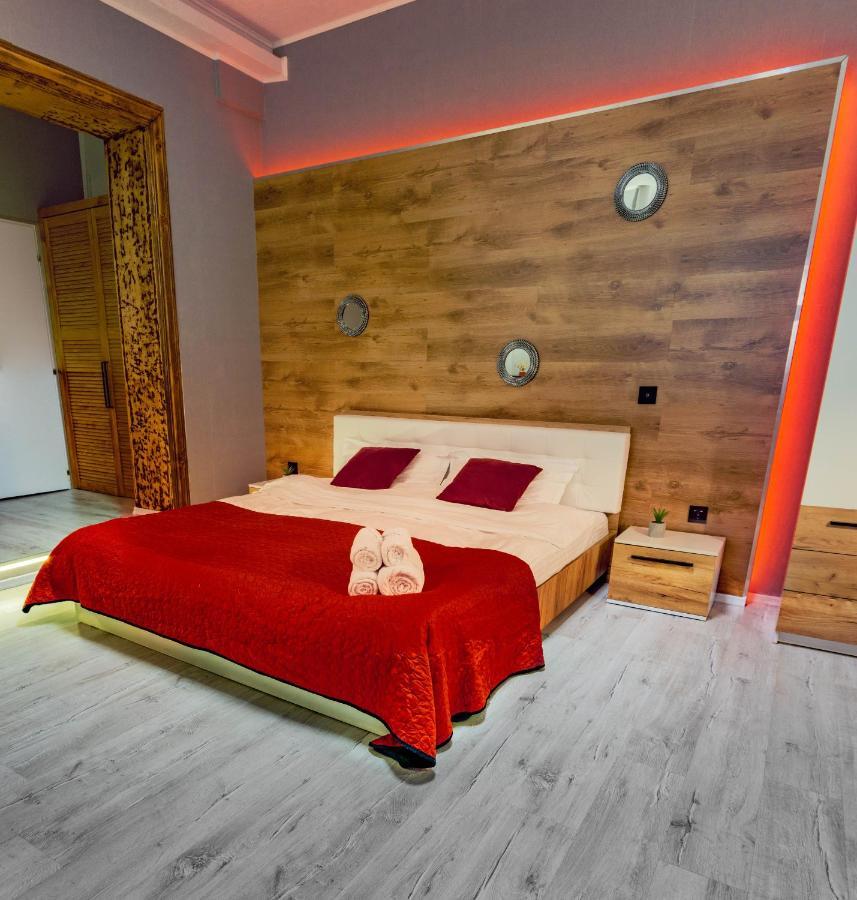Апартаменты Koa - Inside Old Town Брашов Экстерьер фото
